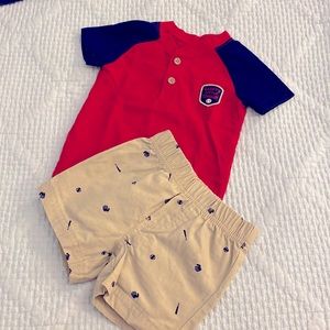 Carter’s t-shirt and shorts matching set/ 3-6 months/ 🧸 5 for 25 dollars.